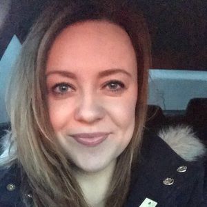 Meet your Posher, Anuta